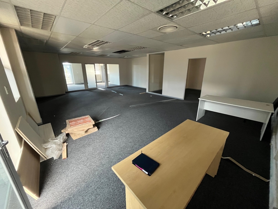 To Let commercial Property for Rent in Montague Gardens Western Cape